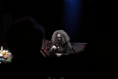 09_Dianne Reeves